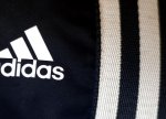 Adidas AG: III rübdə mənfəət artımı