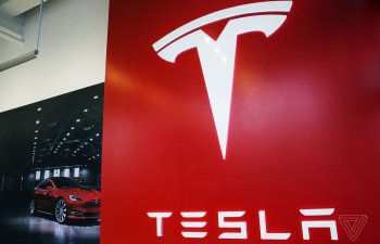 “Tesla”nın bazar dəyəri 100 milyard dolları ötüb