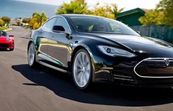 ABŞ-da 159 min Tesla avtomobilində yoxlamalar aparılır