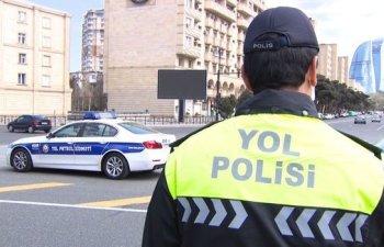 Yol Polisi küləkli hava ilə əlaqədar sürücülərə müraciət edib