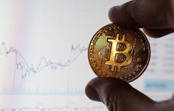 Эксперт предупредил о возможных скачках биткоина