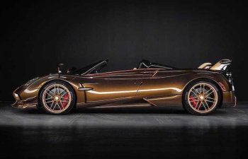 Pagani Huayra yeni rodsterini təqdim edib - FOTO