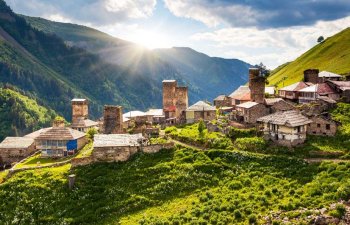 Gürcüstanın turizm sektorunda böhran yaşanır