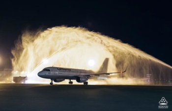 Lufthansa Bakıya uçuşları bərpa etdi - FOTO