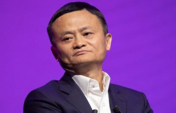“Alibaba”nın qurucusu Çindən qaçıb