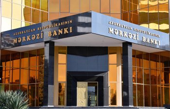 AMB 5 bank və 4 sığorta şirkətində yoxlama aparıb