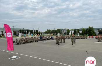 Nar Silahlı Qüvvələr Günü münasibətilə hərbçiləri təbrik etdi - FOTO