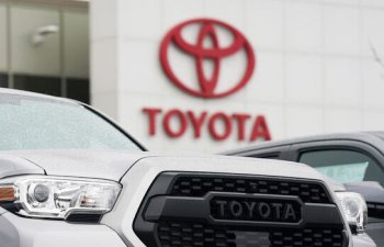 Toyota ilk 6 ayda qlobal satışlarını 5,1 % artırıb