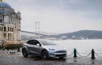 Tesla Almaniyada istehsal hədəflərini azaldıb