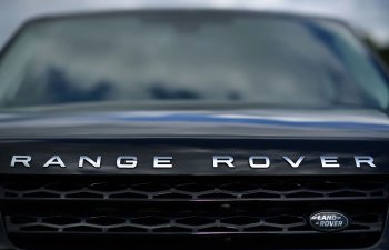 Electric Range Rover V8 enerjisini təqdim edəcək!