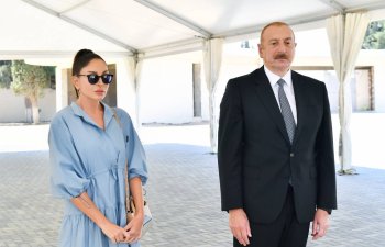 Prezident İlham Əliyev və Birinci xanım Mehriban Əliyeva Bakıda “Crescent Mall” ticarət mərkəzinin açılışında iştirak ediblər