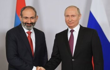 Paşinyanla Putin arasında telefon danışığı olub