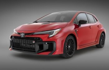 Yeni Toyota GR Corolla: mexaniki və avtomatik transmissiya seçimləri arasında müqayisə