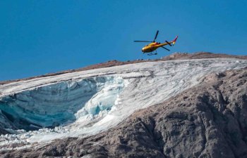 İtaliyada Marmolada zirvəsinə qalxan iki alpinist həlak olub