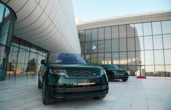 Bakıda Qeyri-adi Avtomobil: Range Rover SV Bespoke NZR Edition-in Tanıtımı