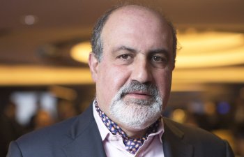 Nassim Taleb: "ABŞ iqtisadiyyatı böhranın astanasında"