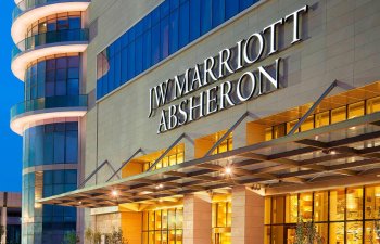 JW Marriott Absheron Baku: Müasir komfort və tarixi irsin birləşməsi