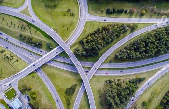 Litvanın yol infrastrukturunda ciddi maliyyə kəsintiləri