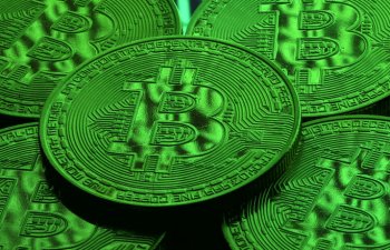 Bitcoin 3 aylıq maksimumu $70,000 səviyyəsində qeyd etdi