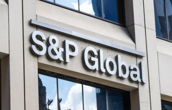 “S&P” ortamüddətli perspektivdə Azərbaycanda bank risklərini qiymətləndirib